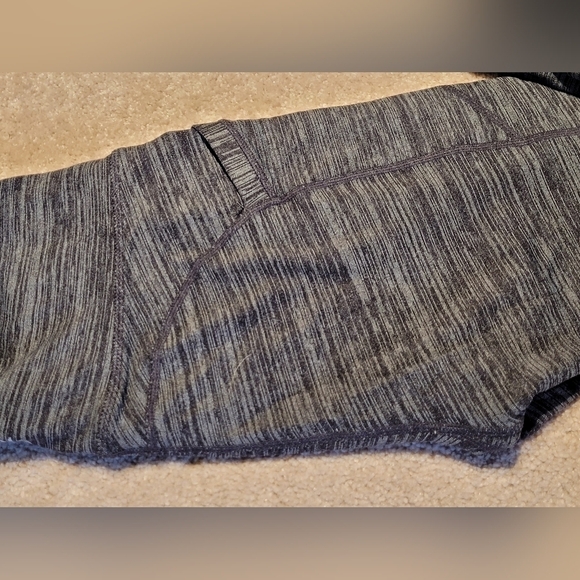 ATHLETA Grey Criss Cross Chaturanga Legging Small - Picture 7 of 11